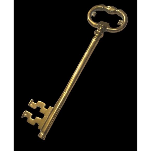 Vintage Solid Brass 8" Skeleton Key Bottle Opener Wall Hanging - Picture 2 of 4
